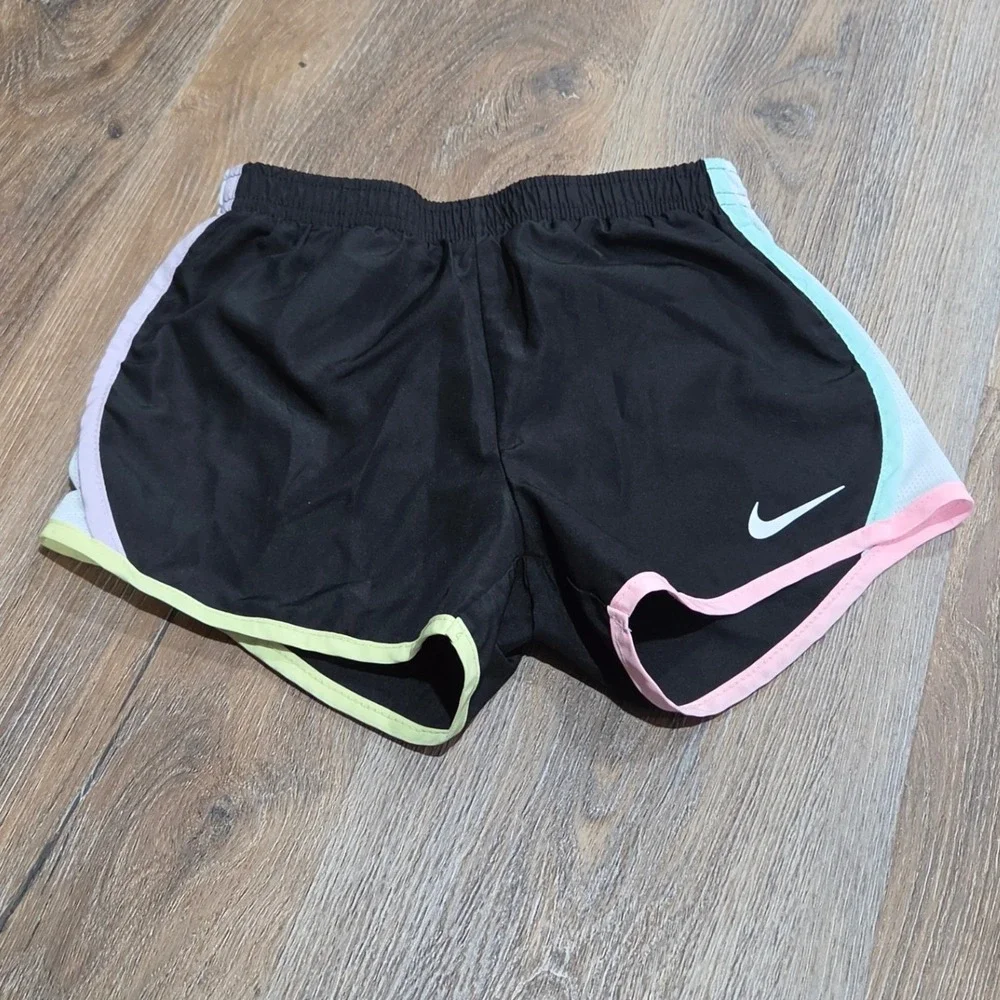 Nike Girls Dri-FIT Tempo Running Shorts Black Pastel Colorblock Size 6X
